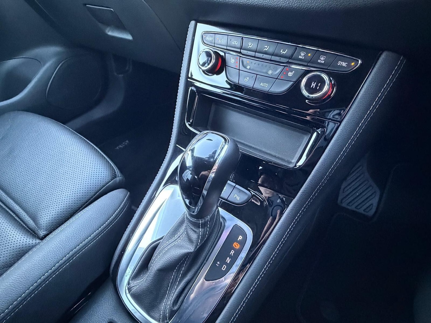 Used Vauxhall Astra 2019 for sale - 77216144: Photo 18