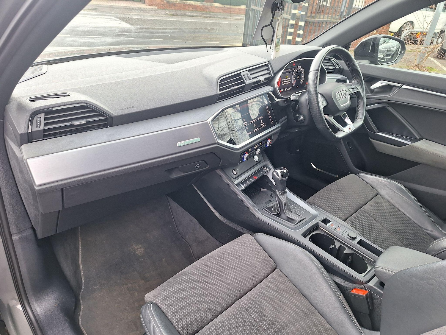 Used Audi Q3 2019 for sale - 77120877: Photo 10