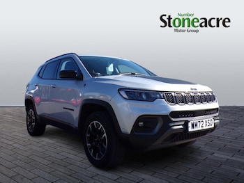 2023 (72) - Trailhawk 240hp At6 Eawd 5-Door