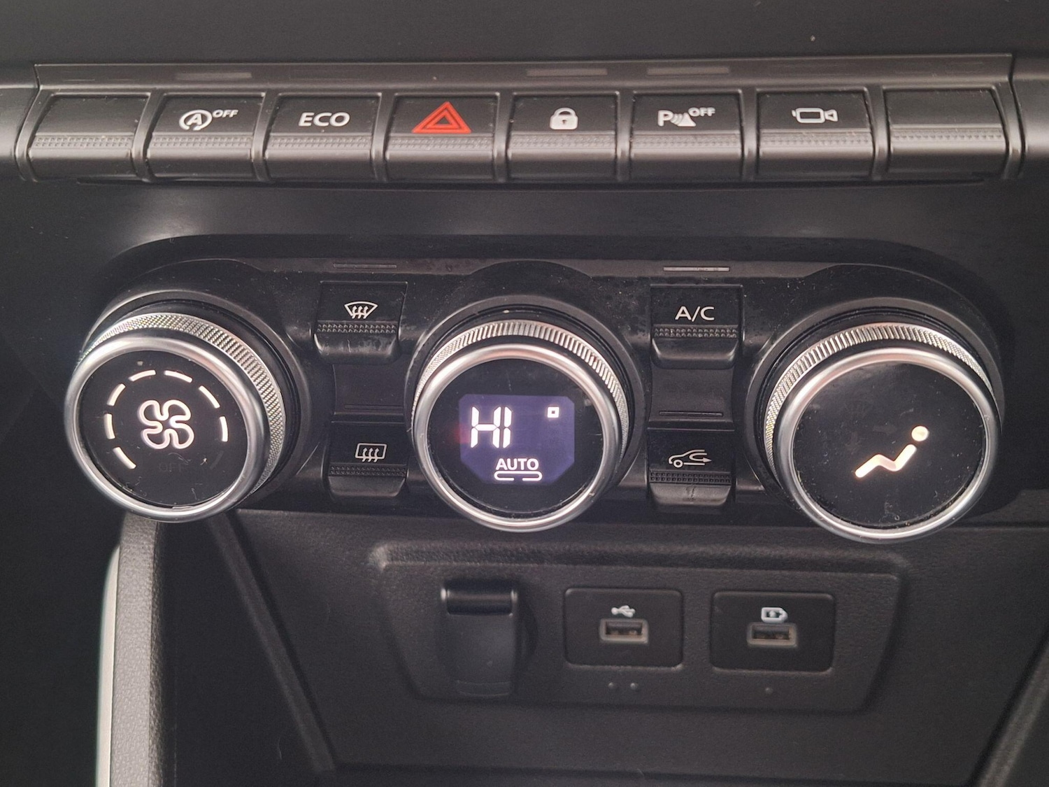 Used Dacia Duster 2022 for sale - 76976323: Photo 19