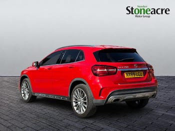 Used Mercedes-Benz GLA 2019 for sale - 79860320: Photo
