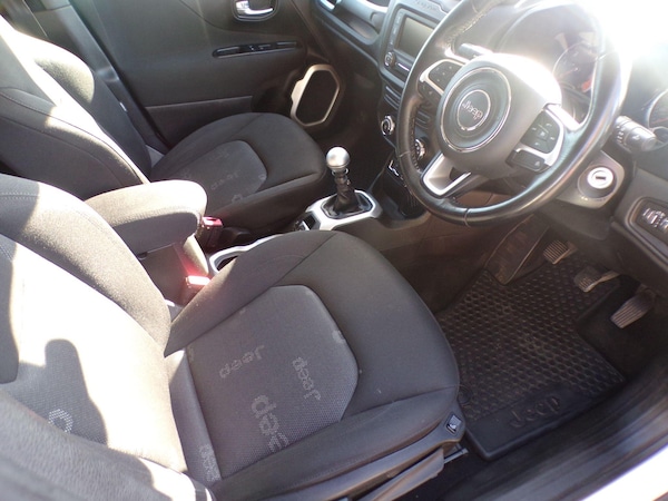 Used Jeep Renegade 2016 for sale - 76201379: Photo 11