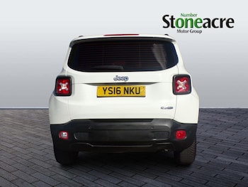 Used Jeep Renegade 2016 for sale - 76201379: Photo 4