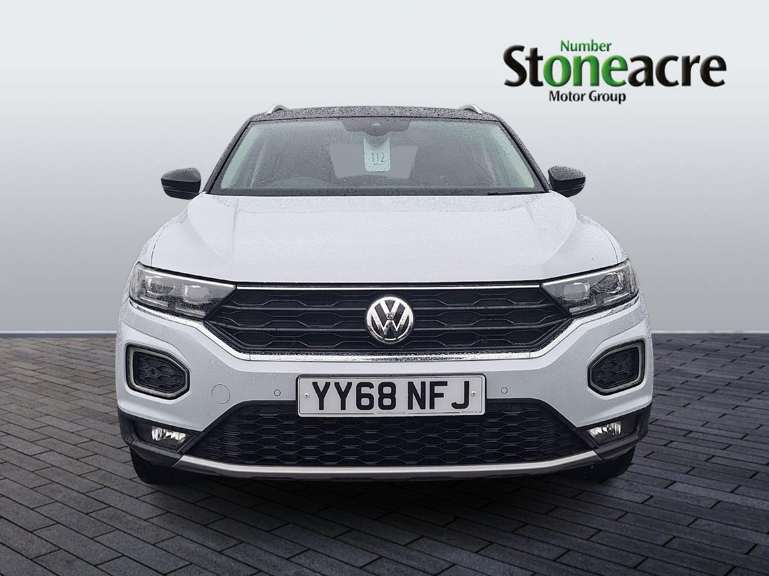 Used Volkswagen T-Roc 2018 for sale - 77016320: Photo 2