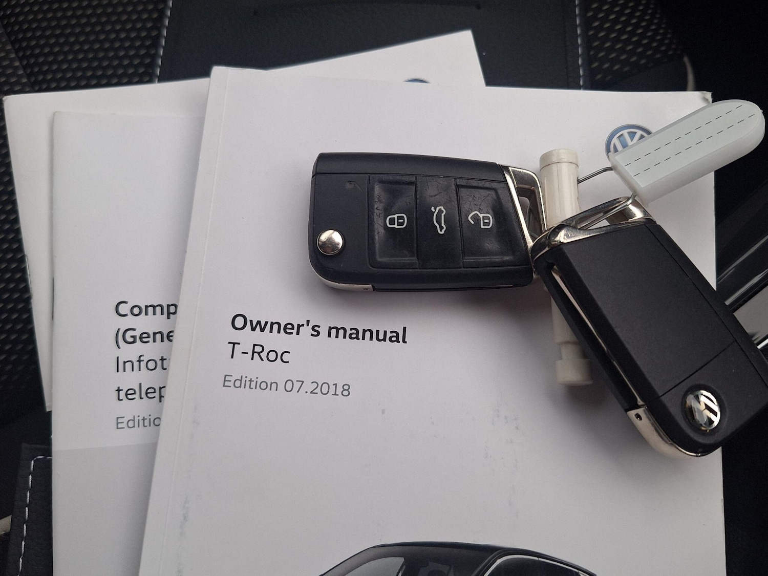 Used Volkswagen T-Roc 2018 for sale - 77016320: Photo 20