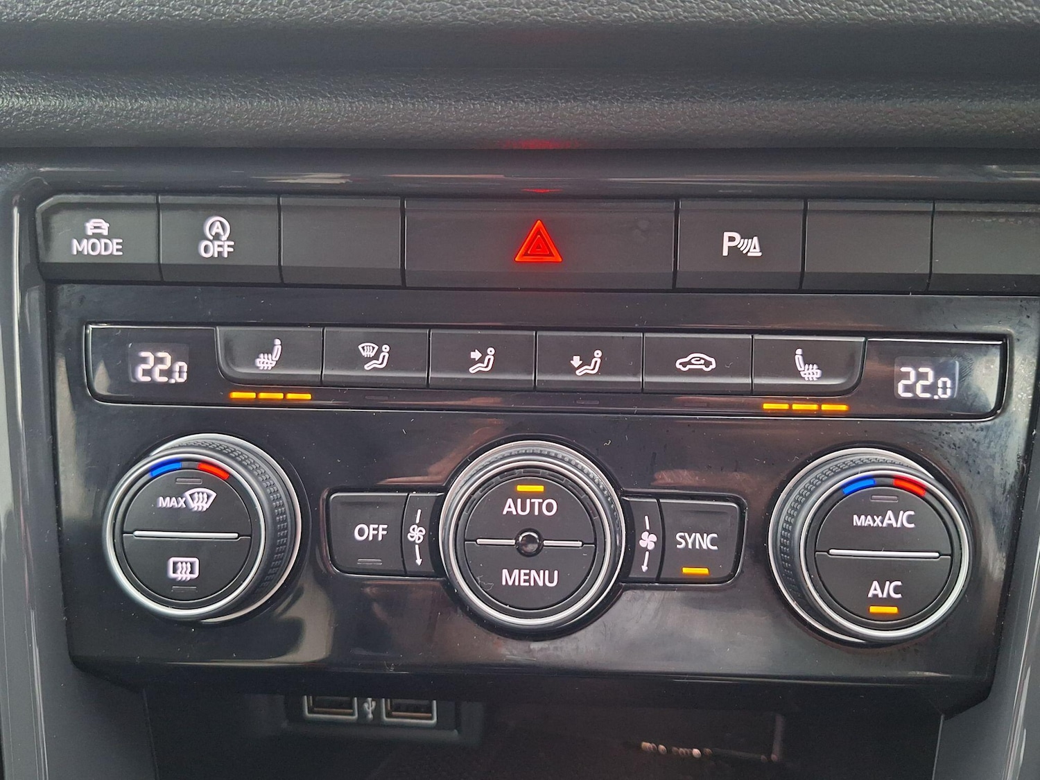 Used Volkswagen T-Roc 2018 for sale - 77016320: Photo 26