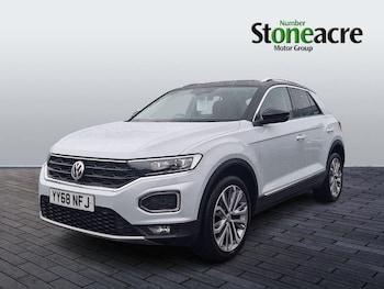 Used Volkswagen T-Roc 2018 for sale - 77016320: Photo