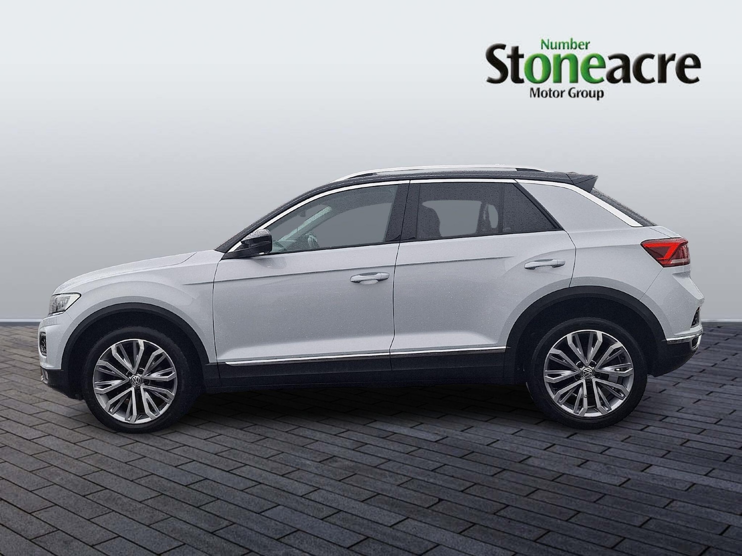Used Volkswagen T-Roc 2018 for sale - 77016320: Photo 5
