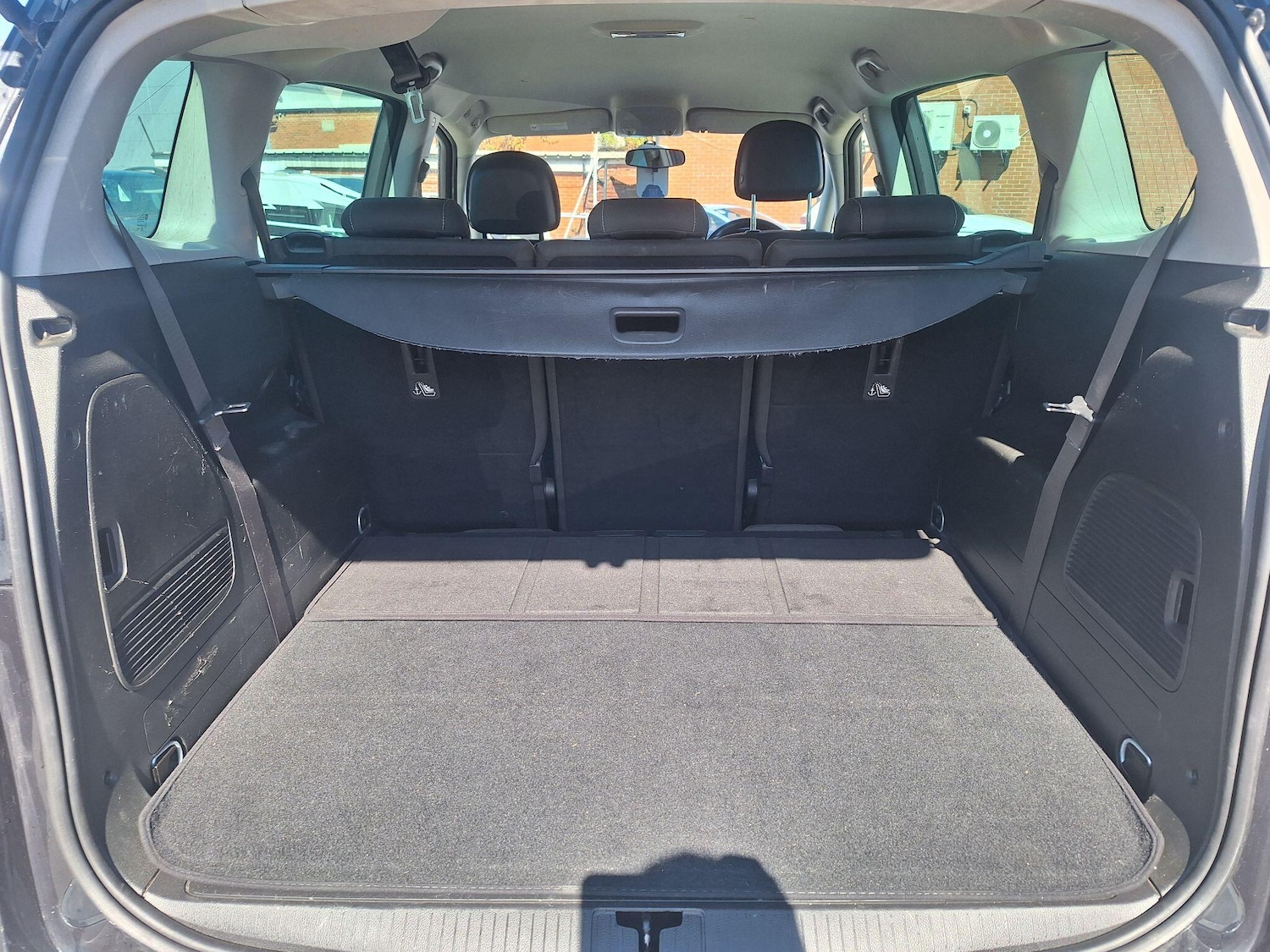 Used Vauxhall Zafira 2015 for sale - 78185386: Photo 30