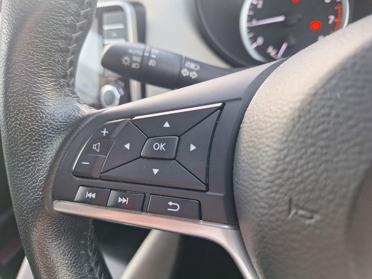 Used Nissan Micra 2019 for sale - 77215460: Photo 18