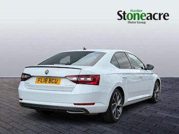 Used Skoda Superb 2018 for sale - 78957840: Photo