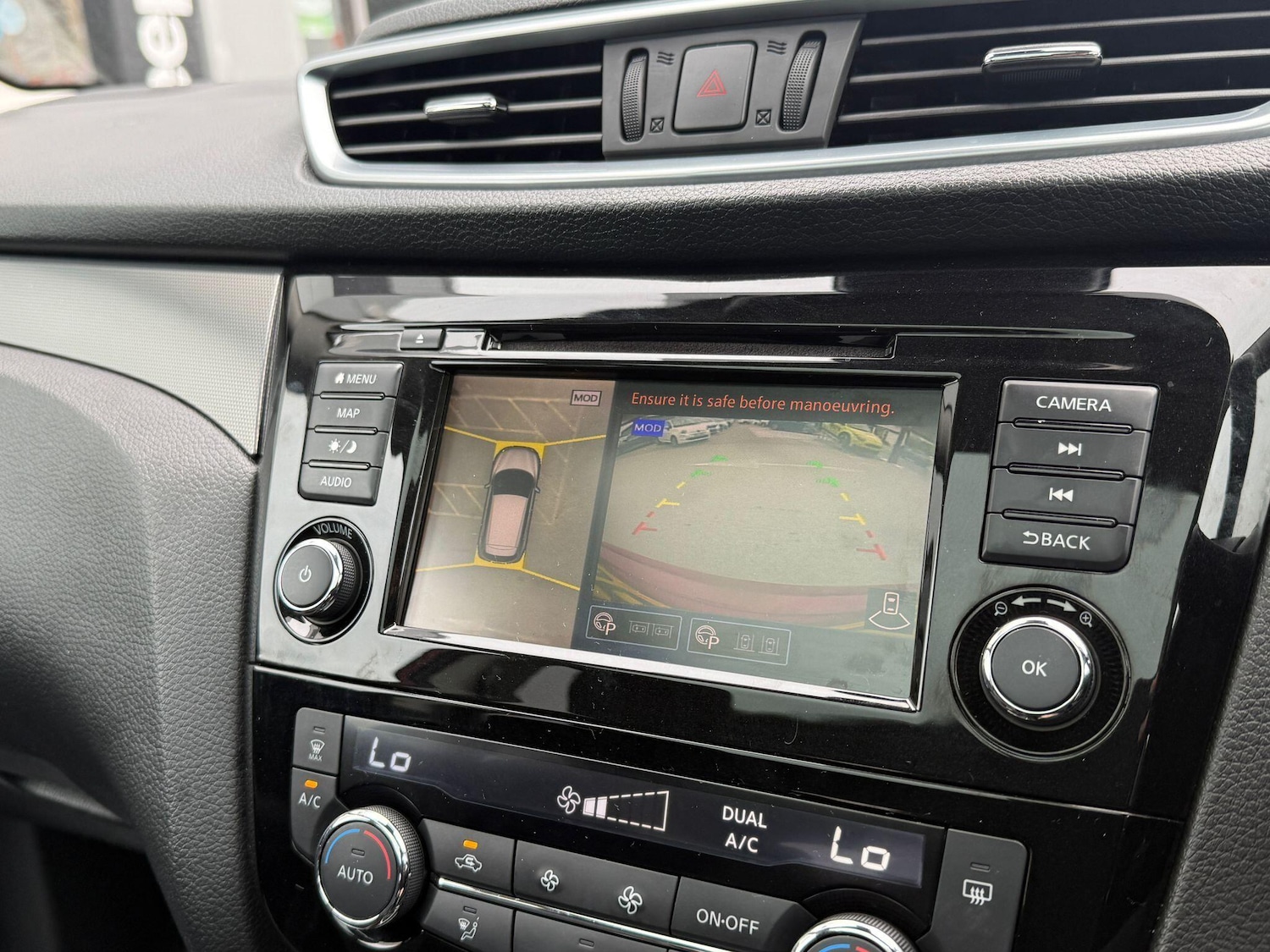 Used Nissan Qashqai for sale - 78115372: Photo 11