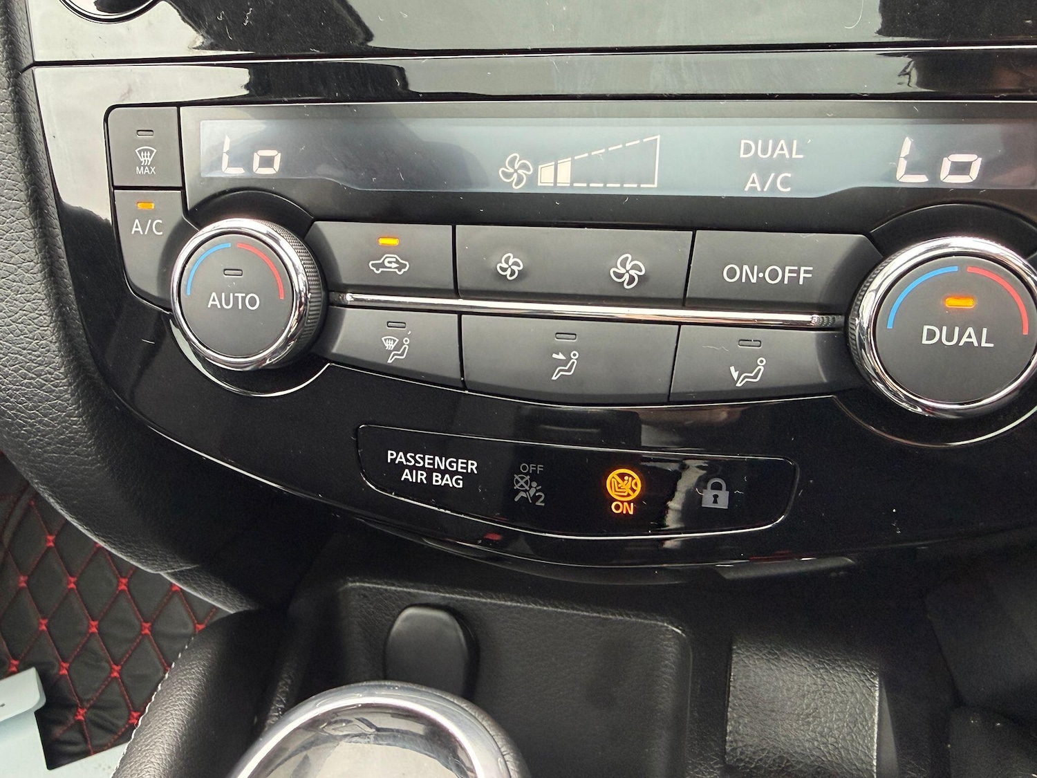 Used Nissan Qashqai for sale - 78115372: Photo 9