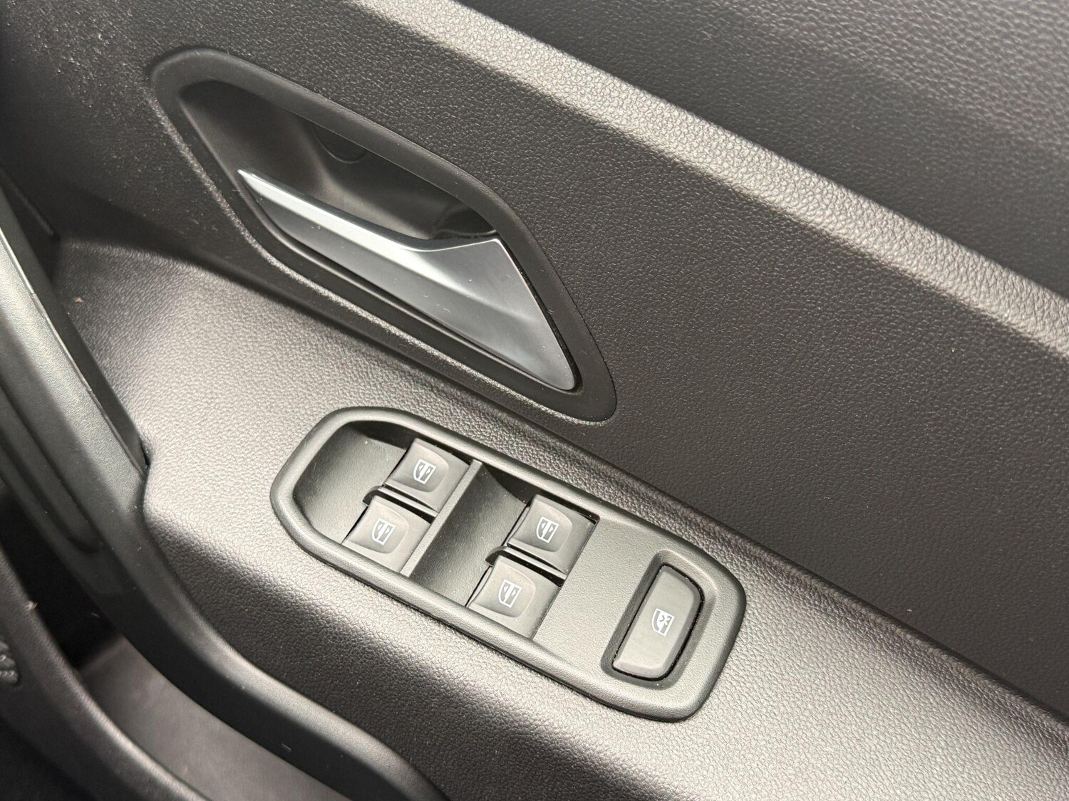 Used Dacia Duster 2022 for sale - 77909168: Photo 21