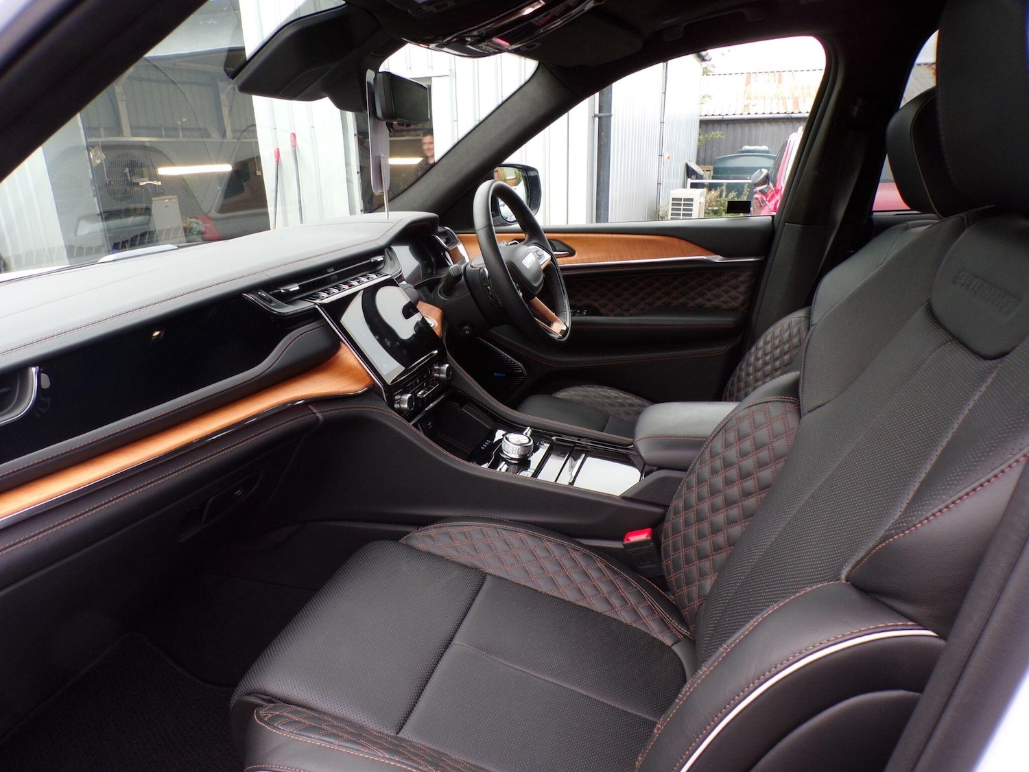 Used Jeep Grand Cherokee 2025 for sale - 76422726: Photo 17