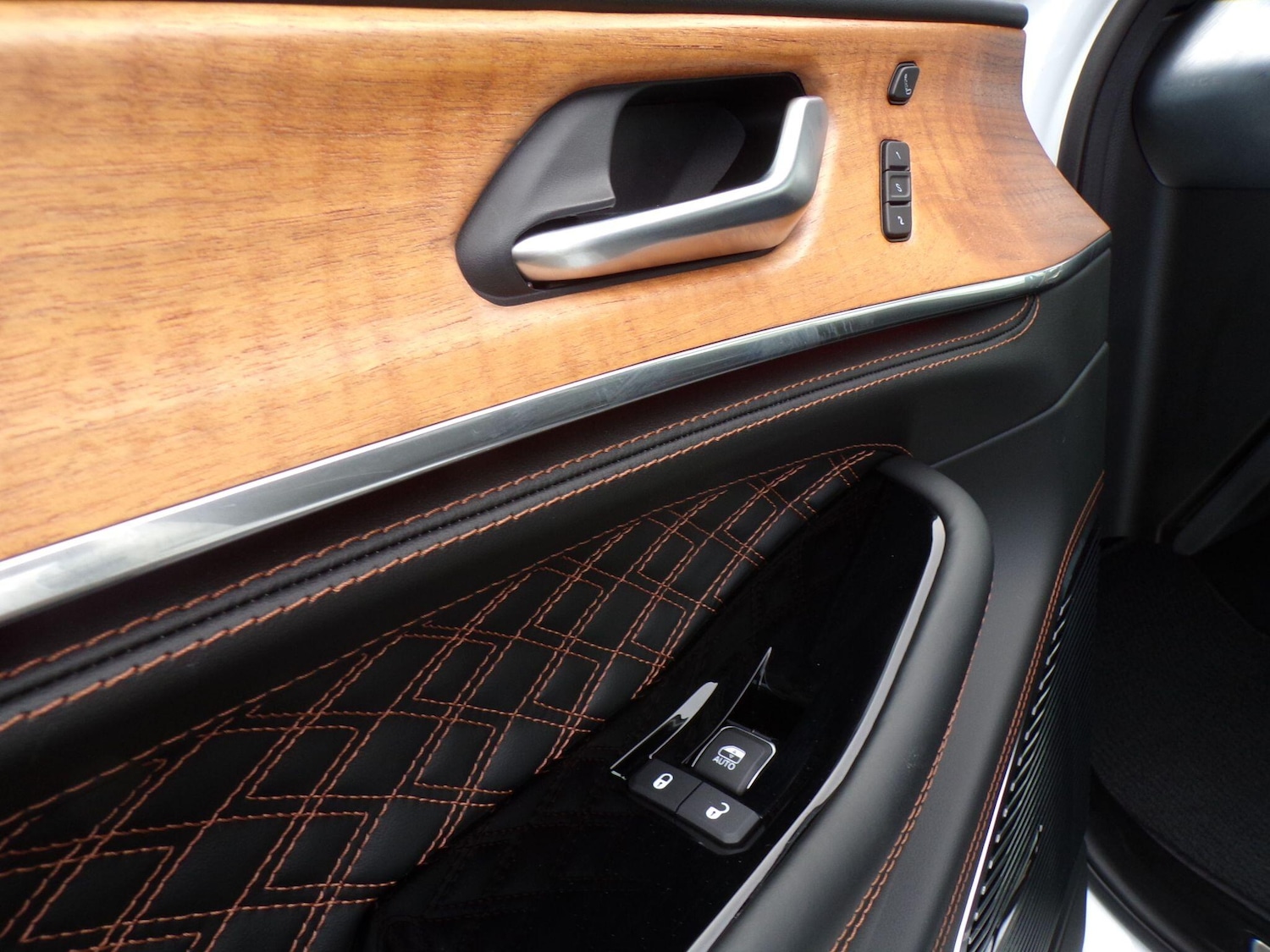 Used Jeep Grand Cherokee 2025 for sale - 76422726: Photo 19