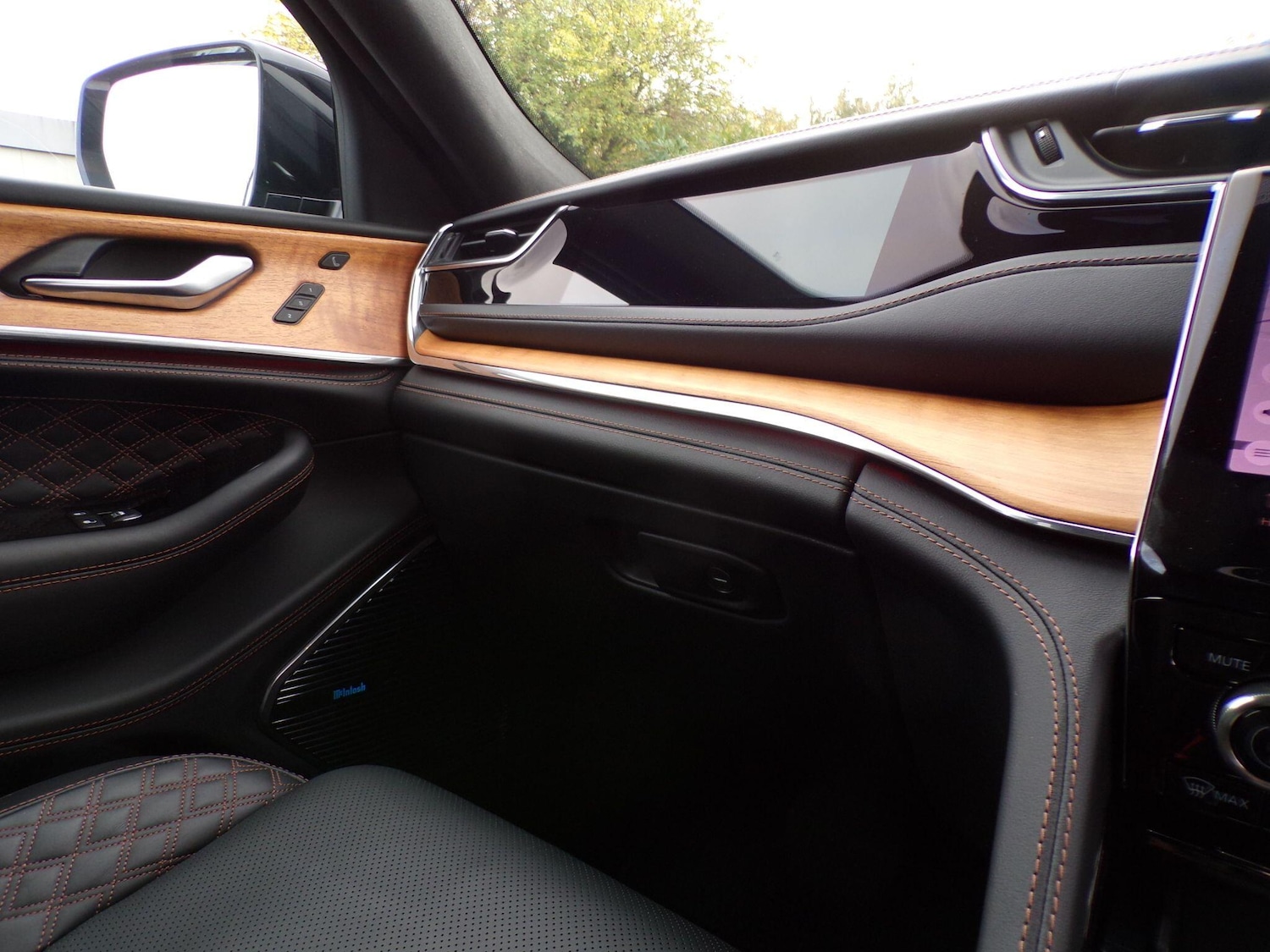 Used Jeep Grand Cherokee 2025 for sale - 76422726: Photo 43