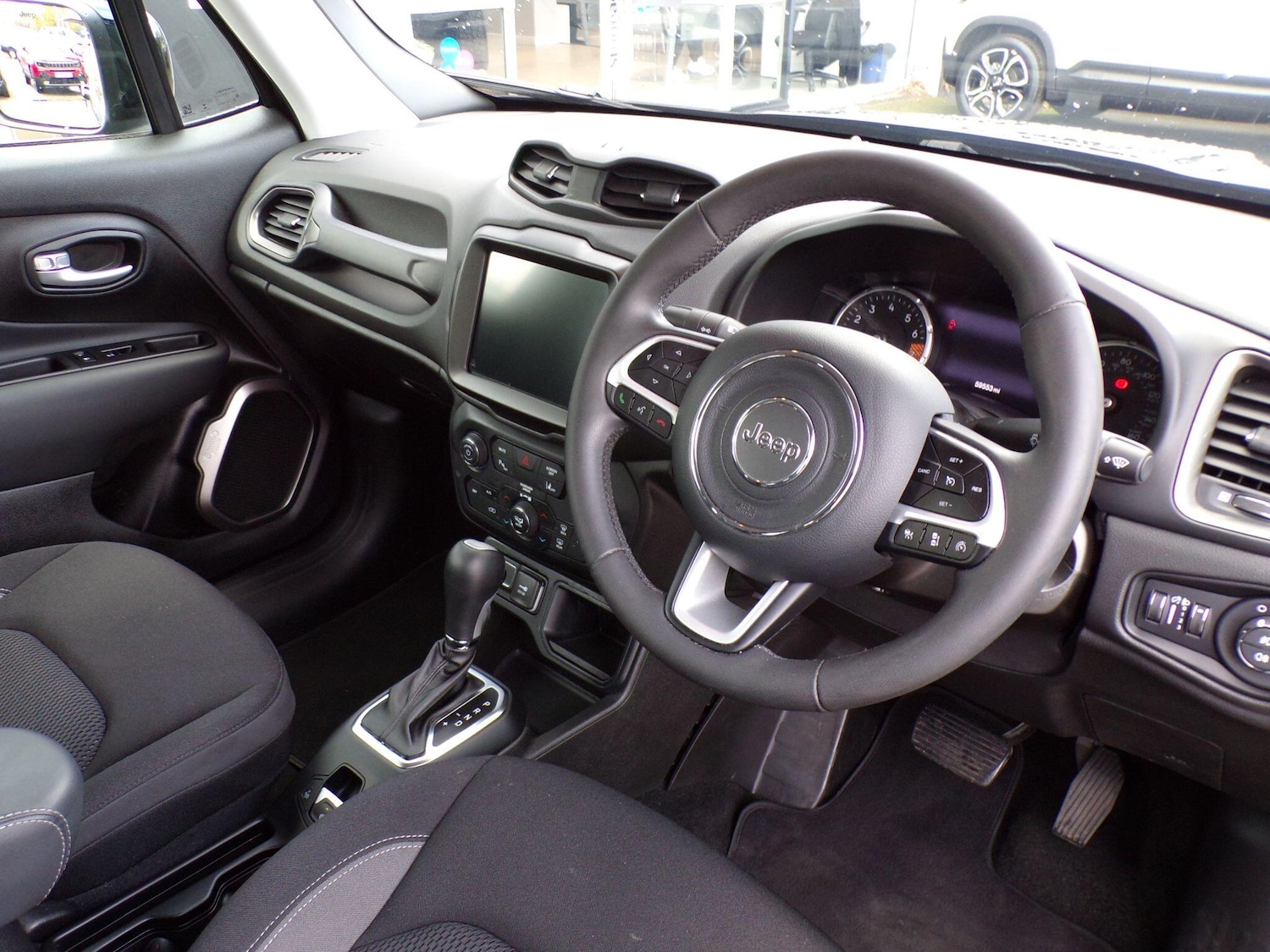 Used Jeep Renegade 2023 for sale - 76336339: Photo 11