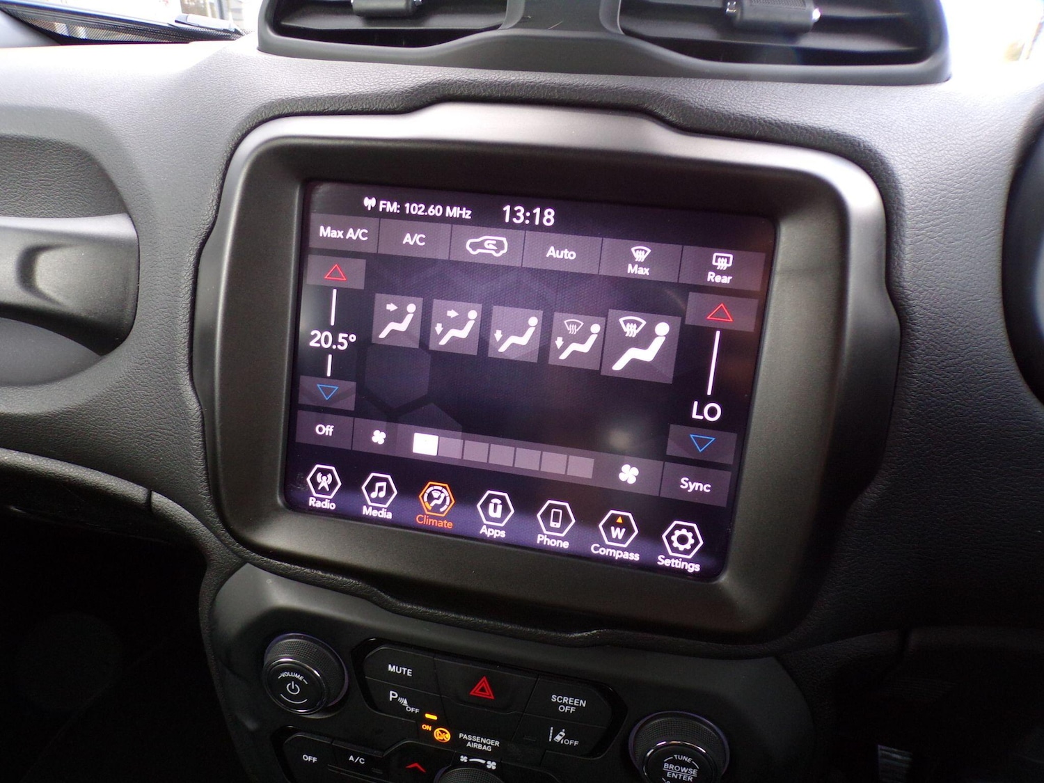 Used Jeep Renegade 2023 for sale - 76336339: Photo 25