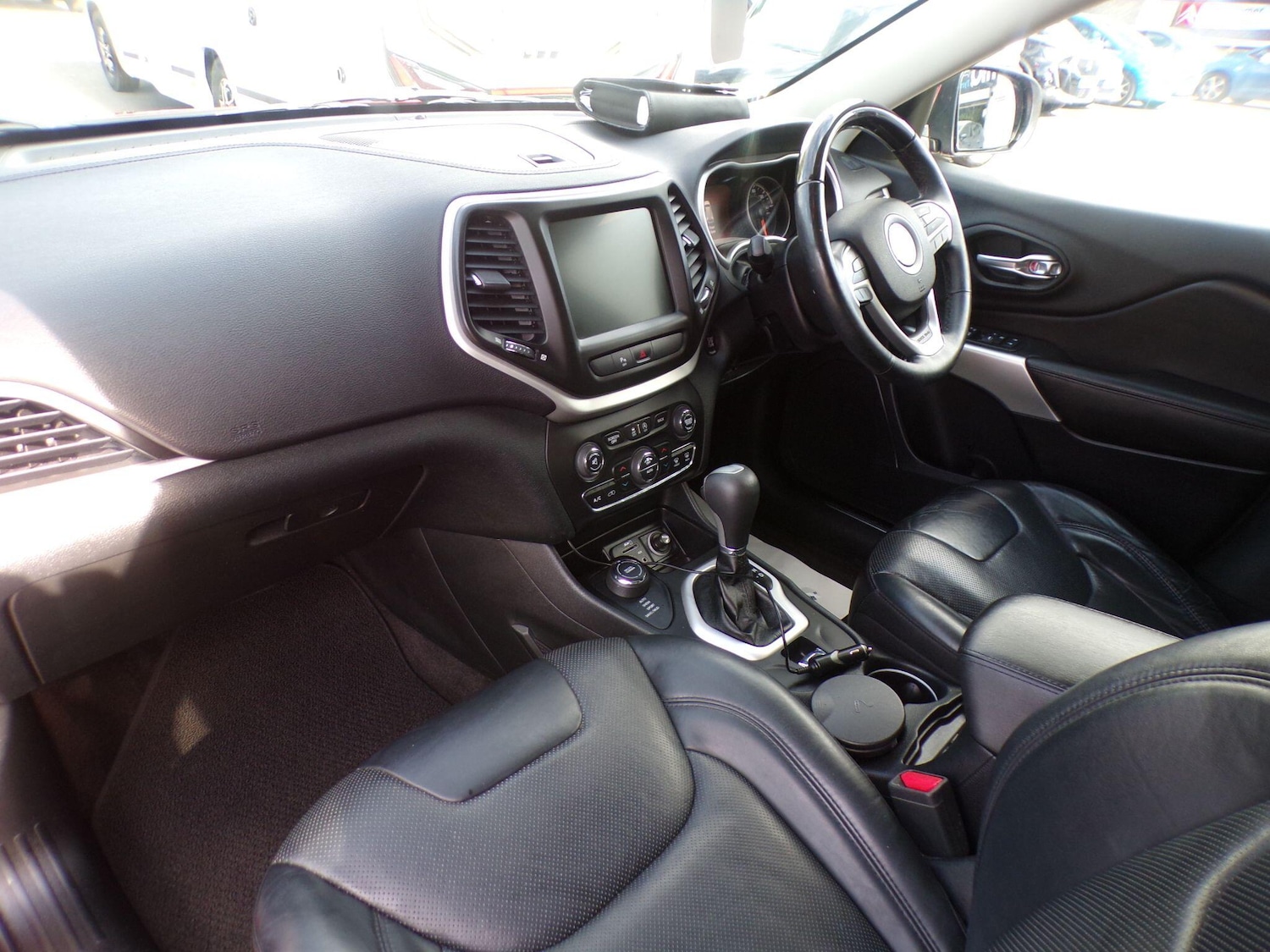 Used Jeep Cherokee 2017 for sale - 76122446: Photo 15
