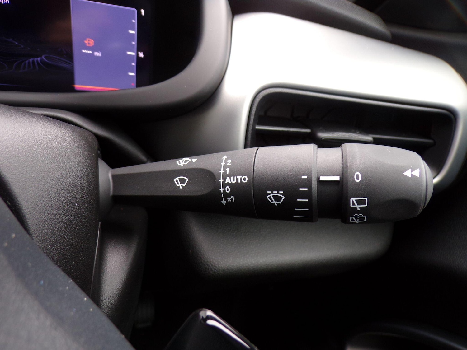 Used Jeep Avenger 2025 for sale - 76269924: Photo 20