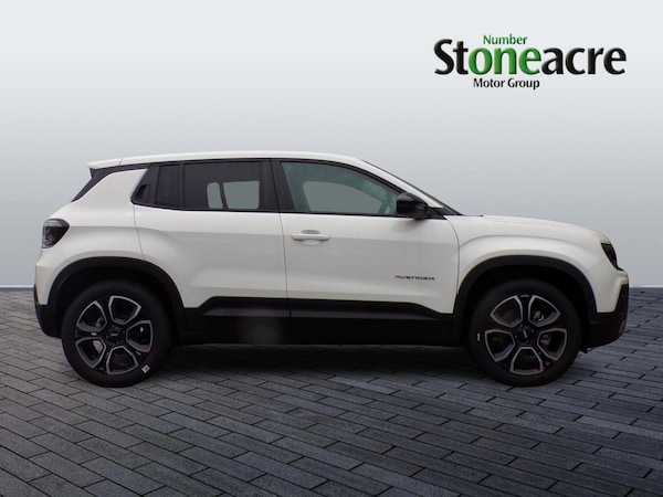 Used Jeep Avenger 2025 for sale - 76269924: Photo 2