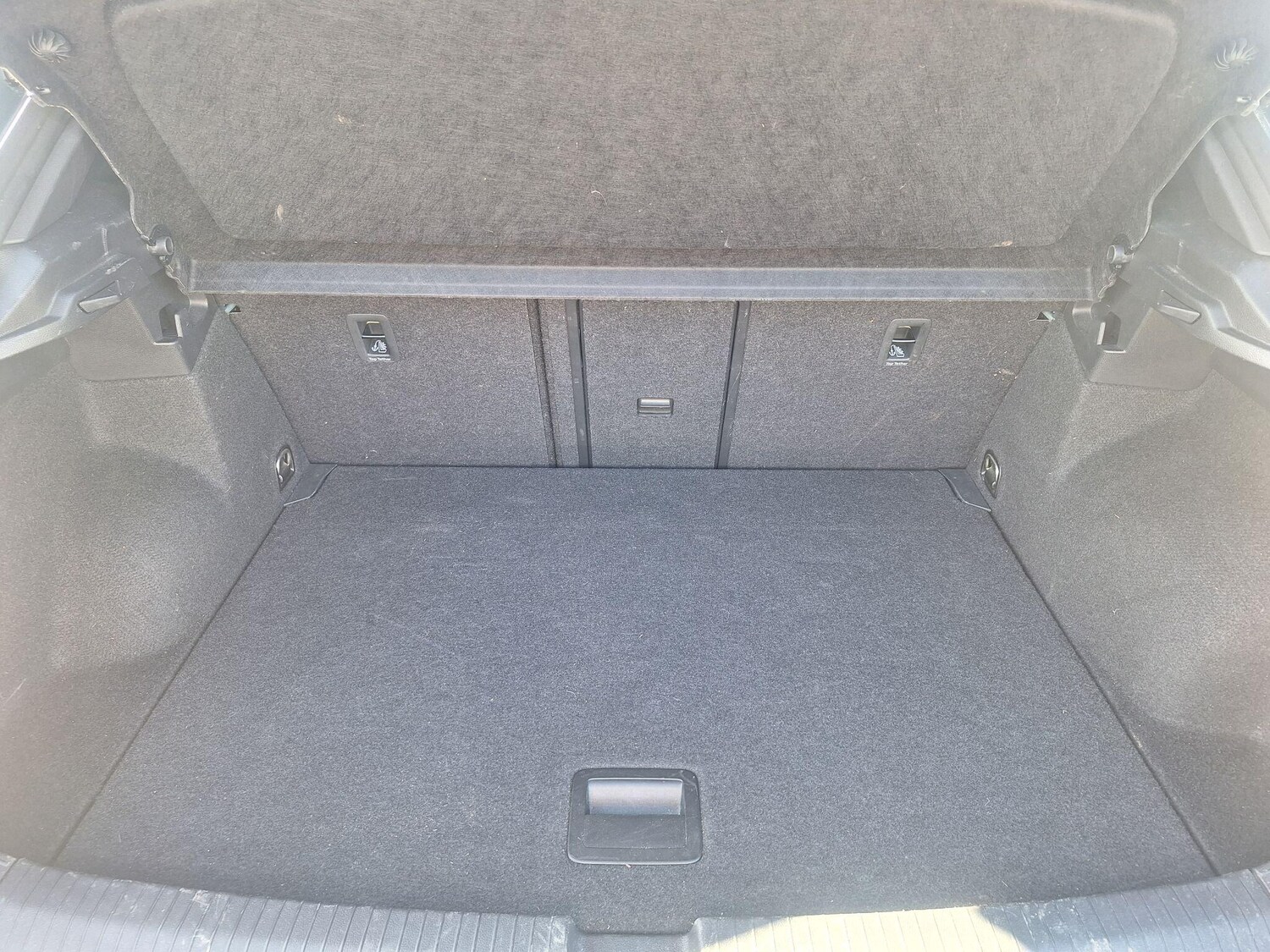 Used Volkswagen T-Roc 2022 for sale - 78033604: Photo 28