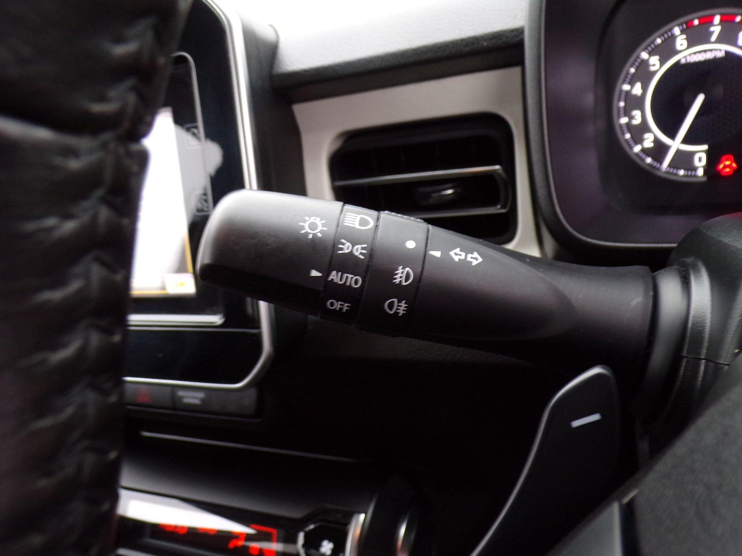 Used Suzuki Ignis 2024 for sale - 76307879: Photo 21