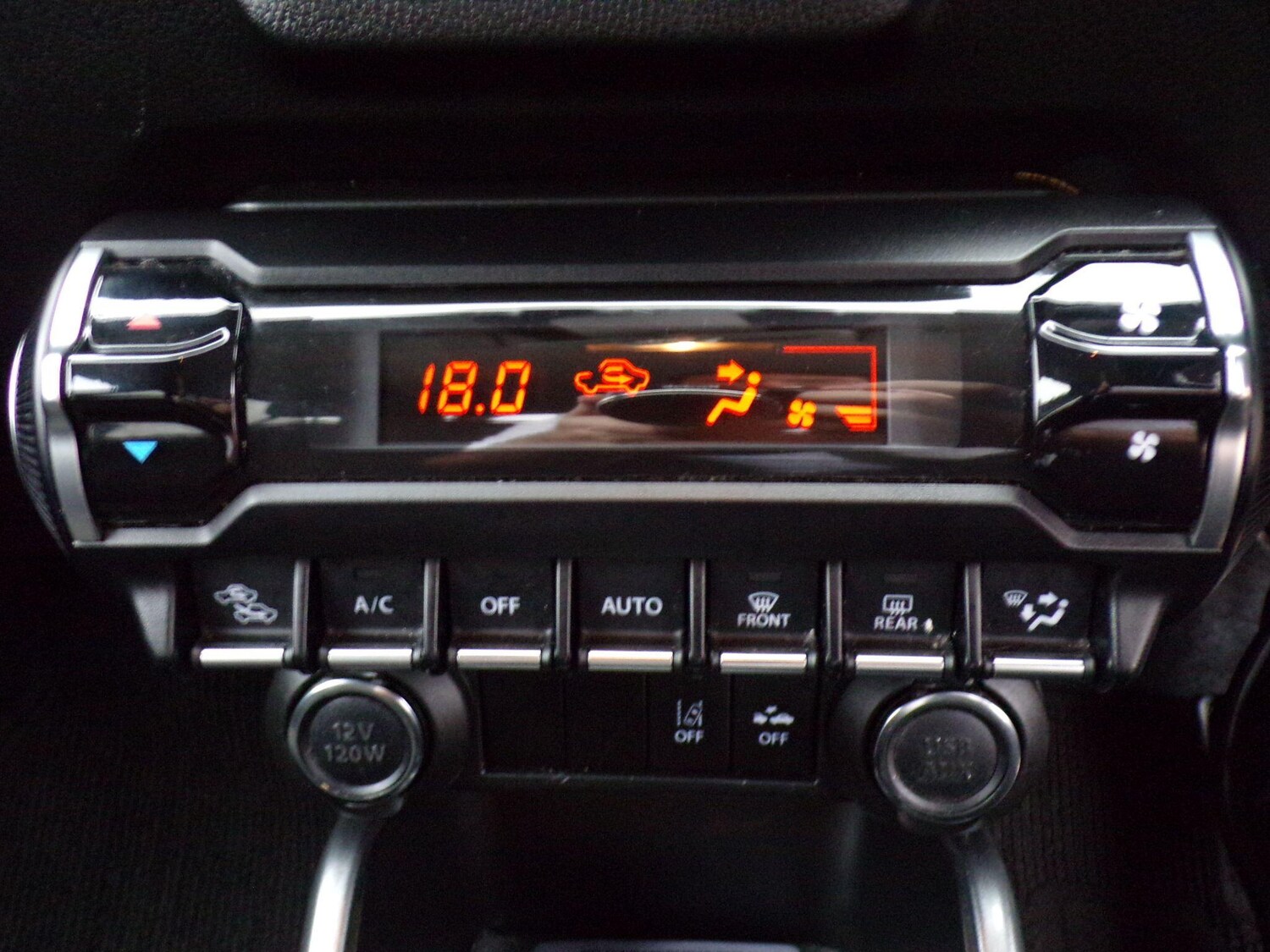 Used Suzuki Ignis 2024 for sale - 76307879: Photo 26