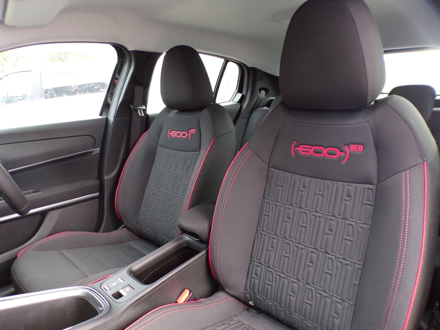 Used Fiat 600 2025 for sale - 76269945: Photo 14