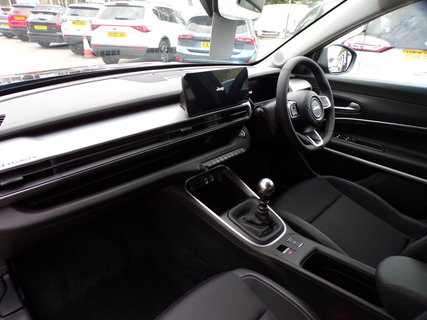 Used Jeep Avenger 2025 for sale - 76072337: Photo 15