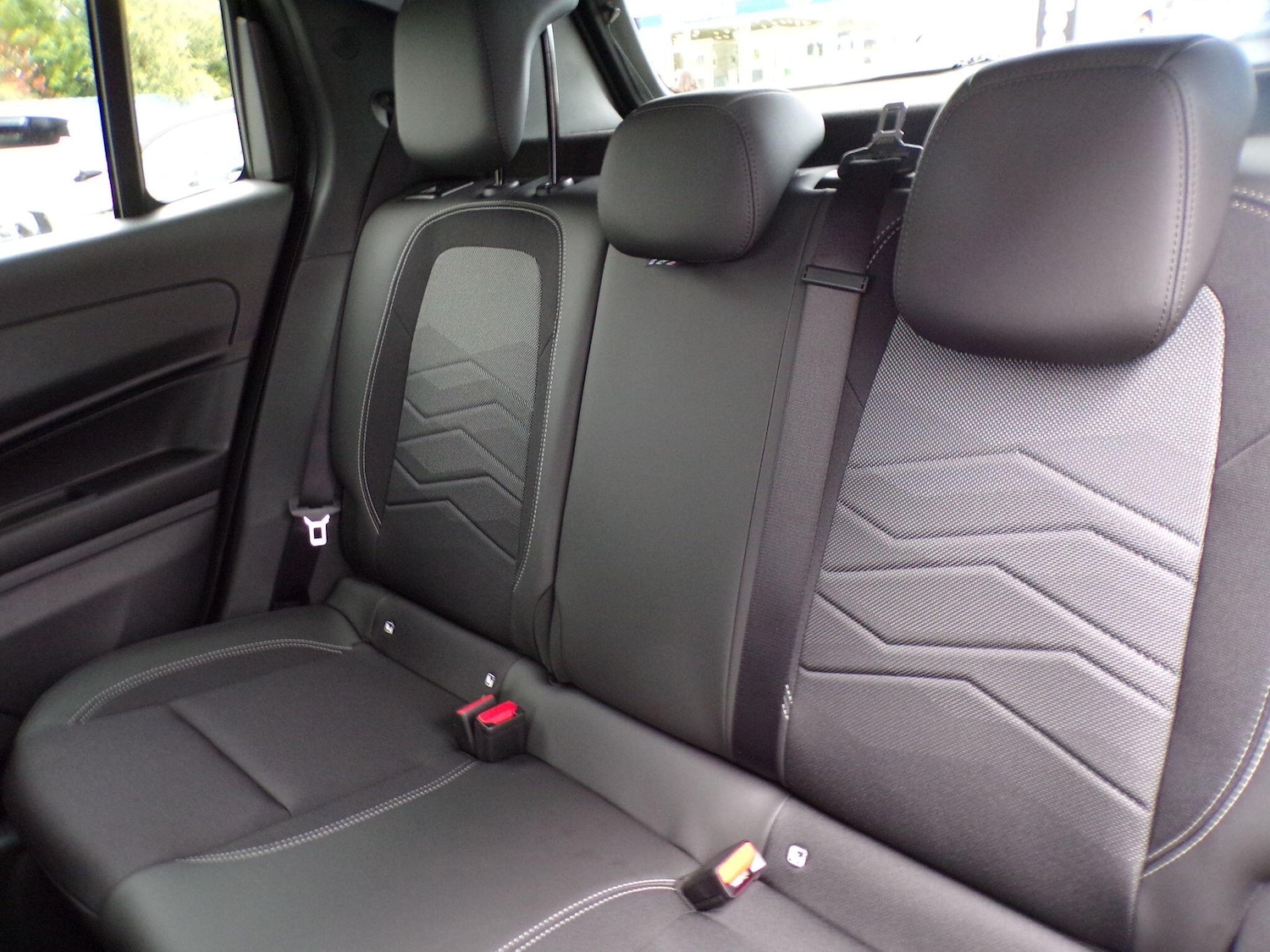 Used Jeep Avenger 2025 for sale - 76072337: Photo 16