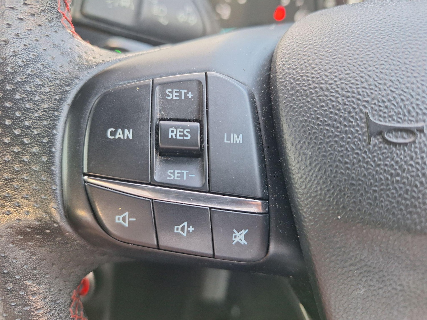 Used Ford Fiesta for sale - 77925787: Photo 24