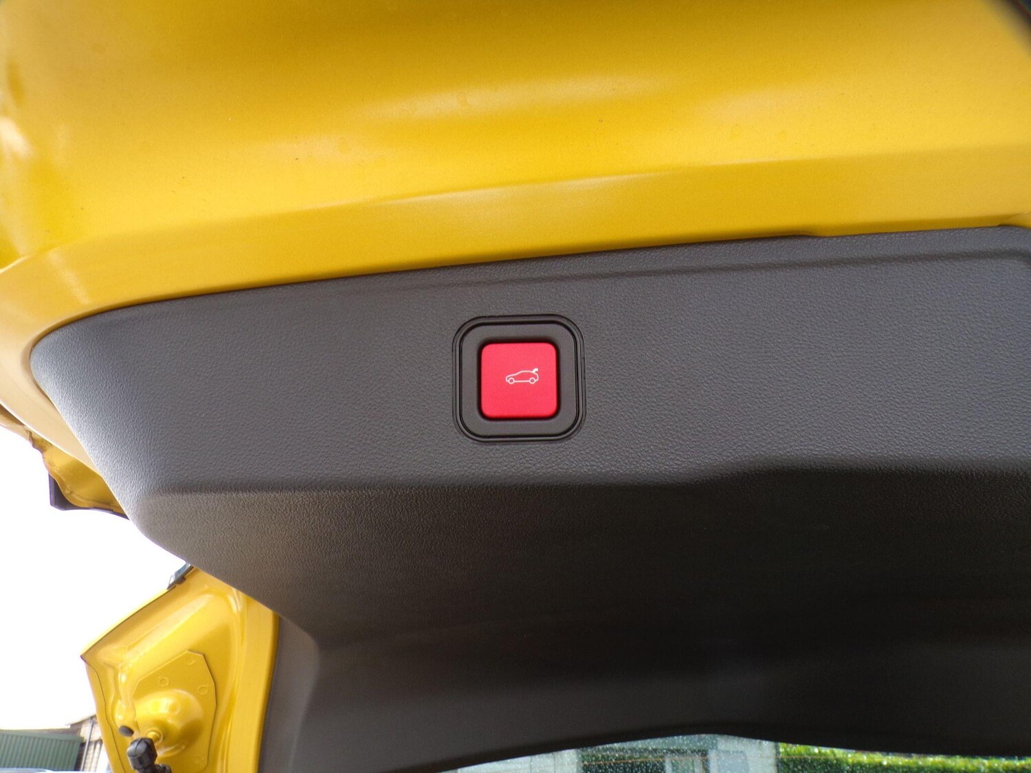 Used Jeep Avenger 2024 for sale - 76084278: Photo 11