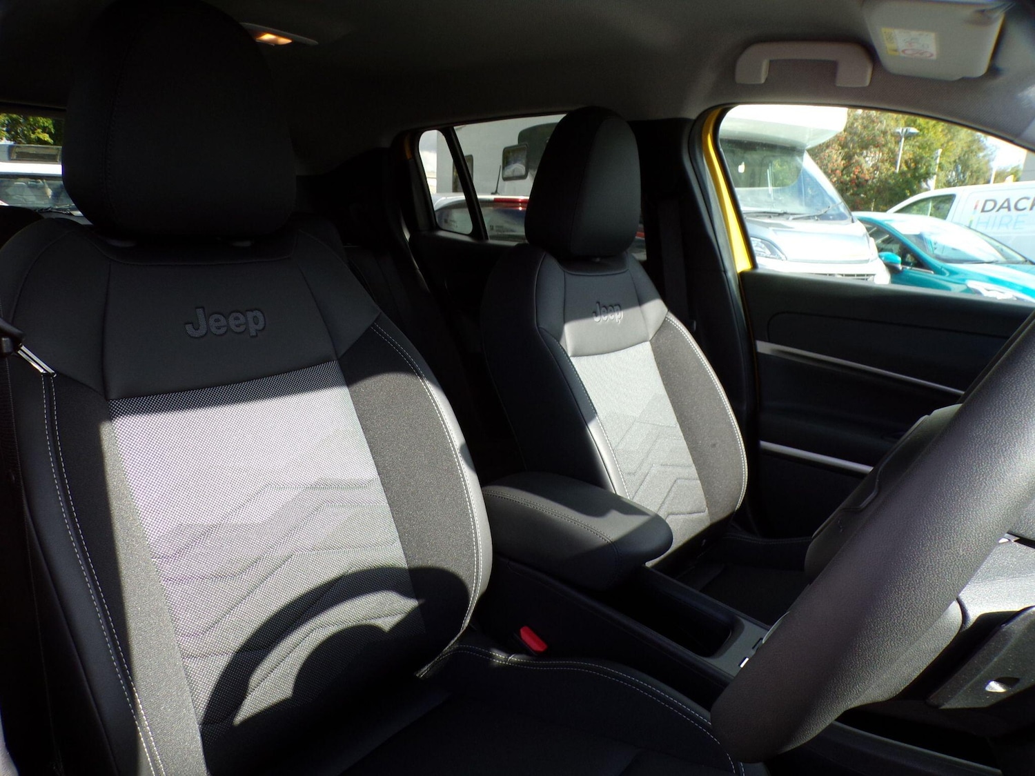 Used Jeep Avenger 2024 for sale - 76084278: Photo 12