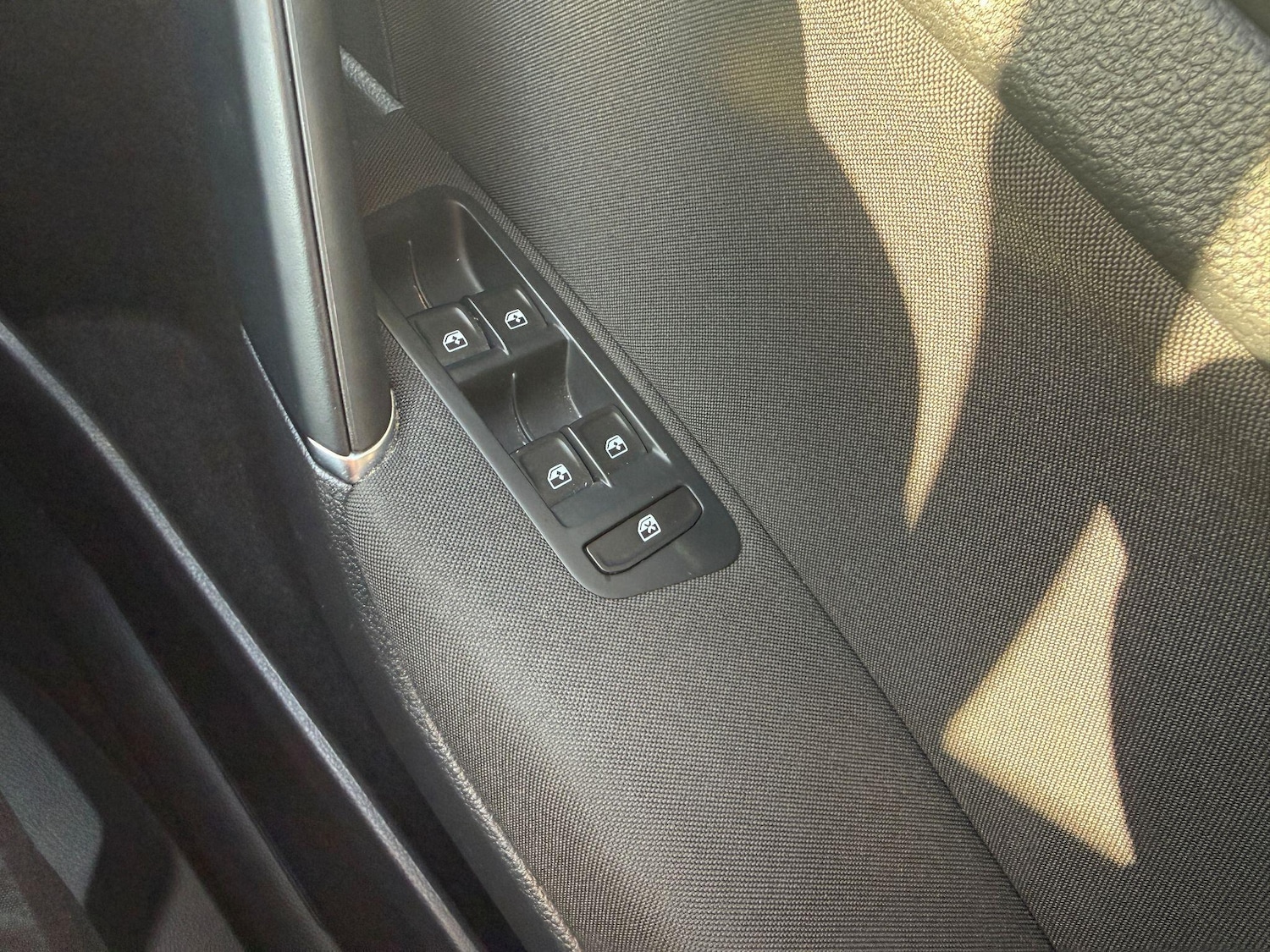 Used Volkswagen Golf 2019 for sale - 76786922: Photo 31