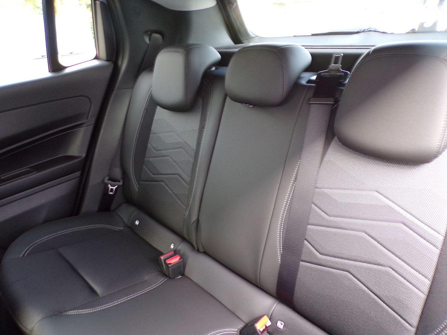 Used Jeep Avenger 2025 for sale - 76072063: Photo 14