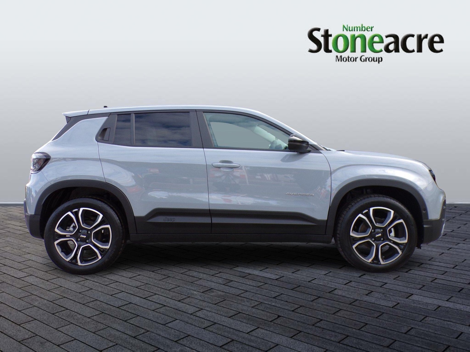 Used Jeep Avenger 2025 for sale - 76072063: Photo 2