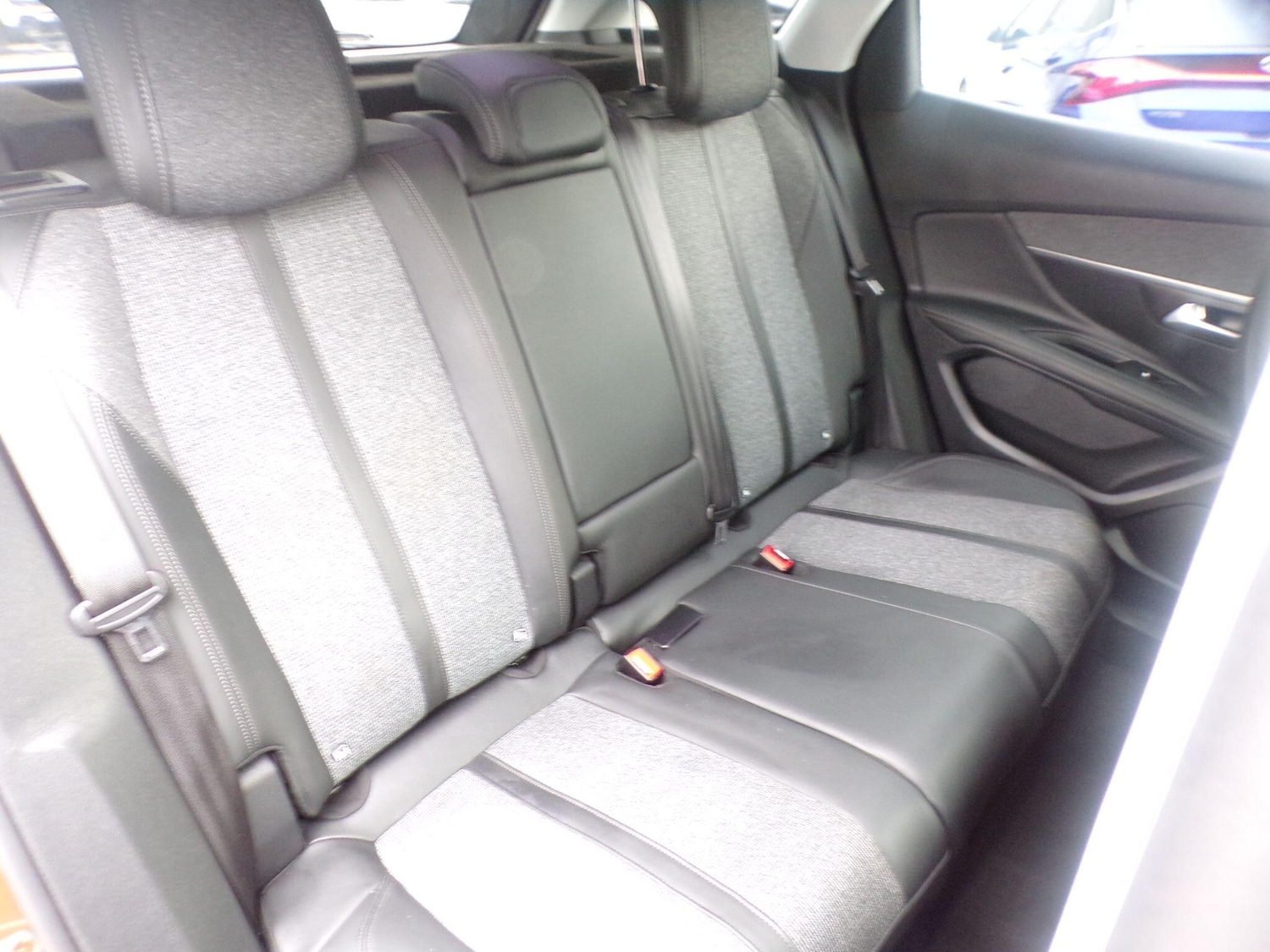 Used Peugeot 3008 2018 for sale - 76136569: Photo 12