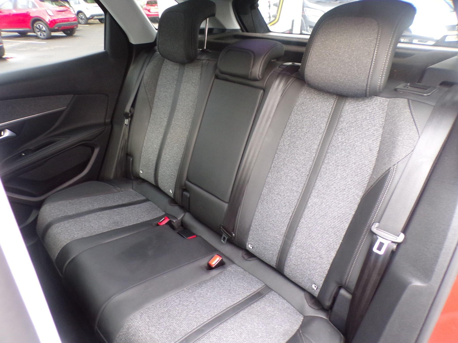 Used Peugeot 3008 2018 for sale - 76136569: Photo 13