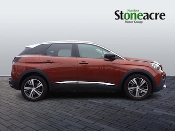 Used Peugeot 3008 2018 for sale - 76136569: Photo