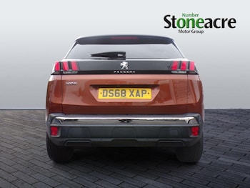 Used Peugeot 3008 2018 for sale - 76136569: Photo