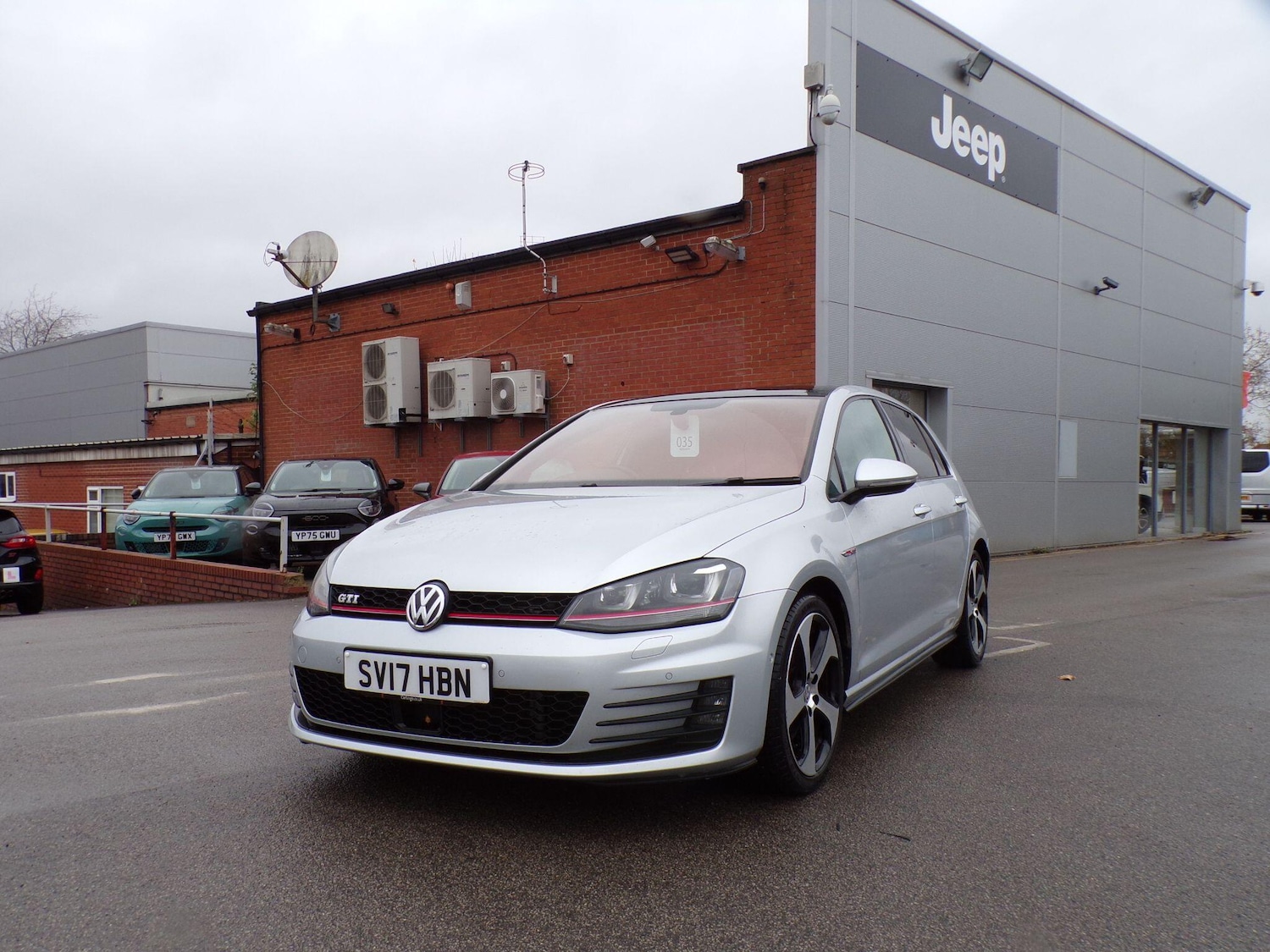 Used Volkswagen Golf 2017 for sale - 76667469: Photo 7