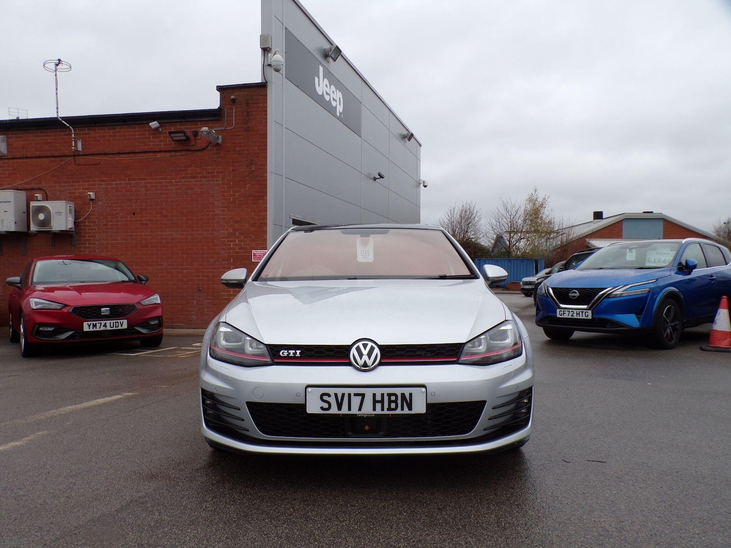Used Volkswagen Golf 2017 for sale - 76667469: Photo 8