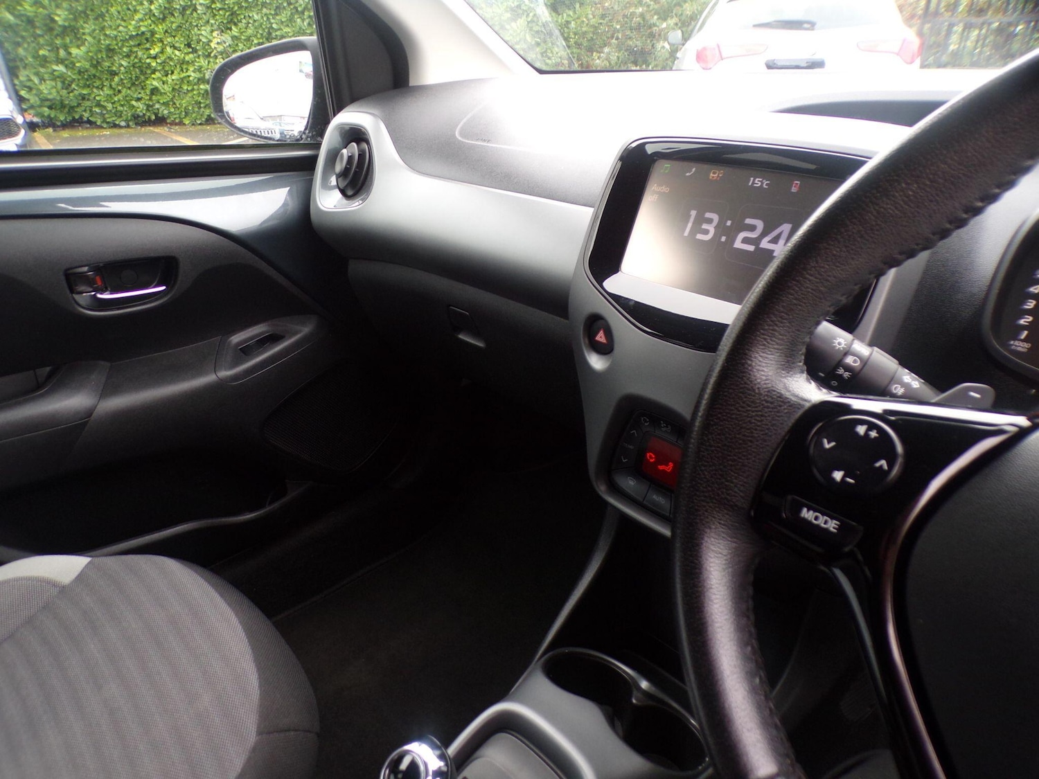 Used Toyota AYGO 2018 for sale - 76137917: Photo 16