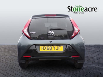 Used Toyota AYGO 2018 for sale - 76137917: Photo
