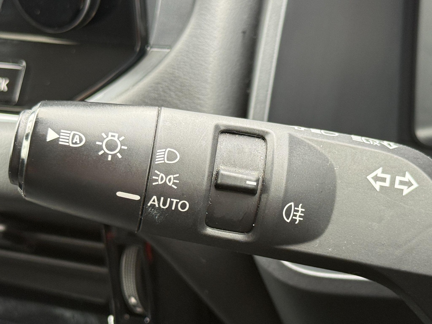 Used Nissan Qashqai for sale - 77291948: Photo 31