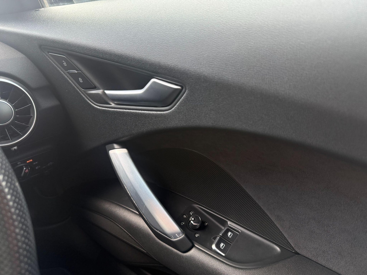 Used Audi TT 2015 for sale - 78100438: Photo 18