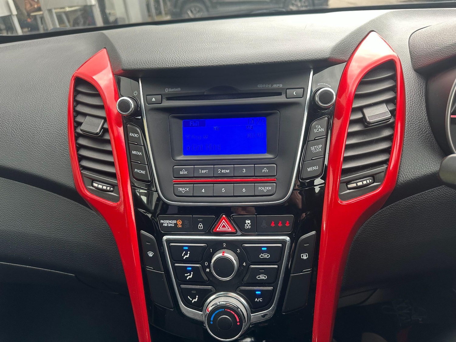 Used Hyundai i30 for sale - 77970459: Photo 11