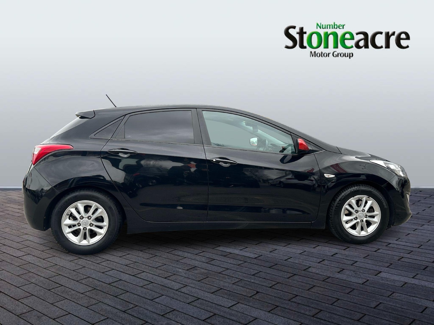 Used Hyundai i30 for sale - 77970459: Photo 2